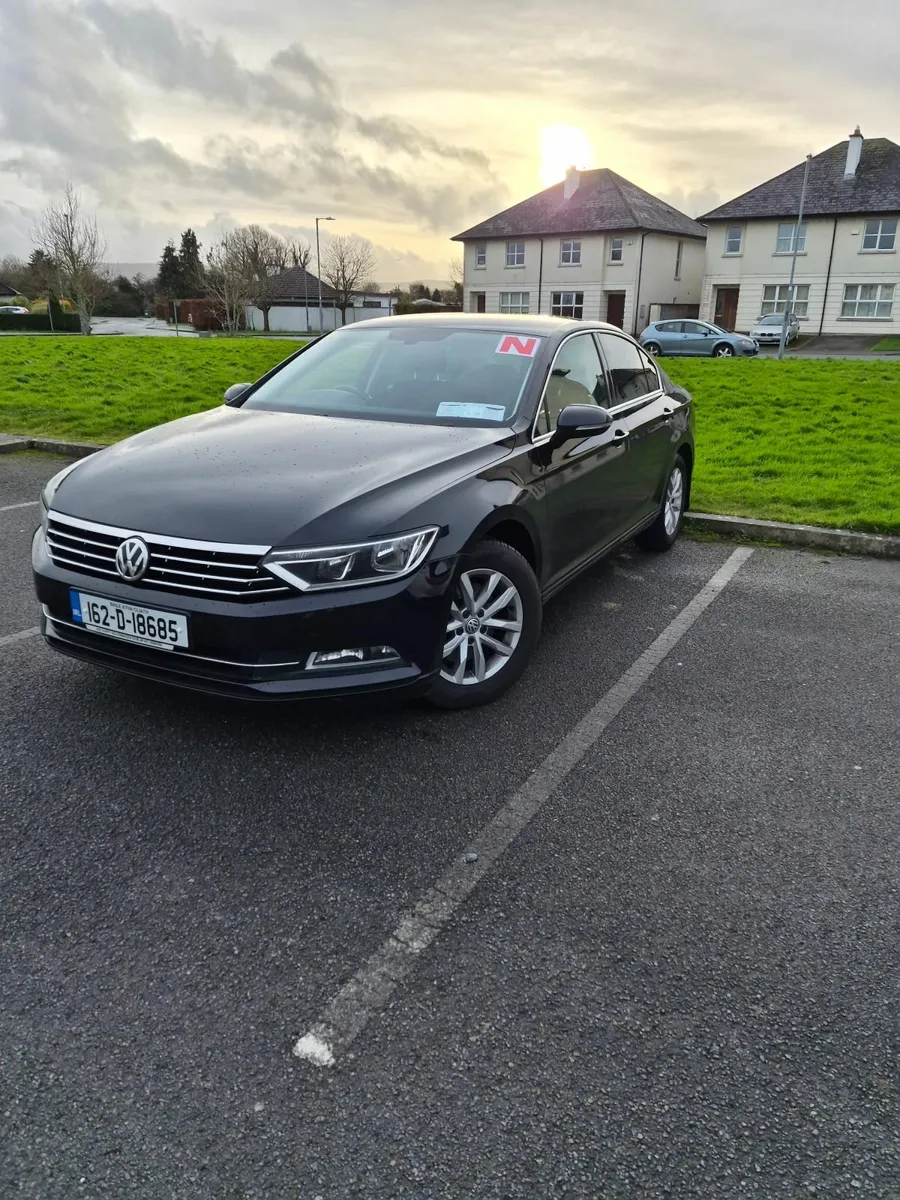 Volkswagen Passat 2016 - Image 3