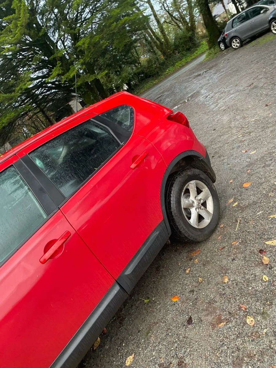 07 Nissan Qashqai taxed and tested - Image 2