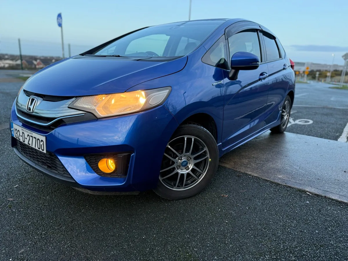 132 Honda Fit Jazz Hybrid 1.5 Low Mileage New NCT - Image 3