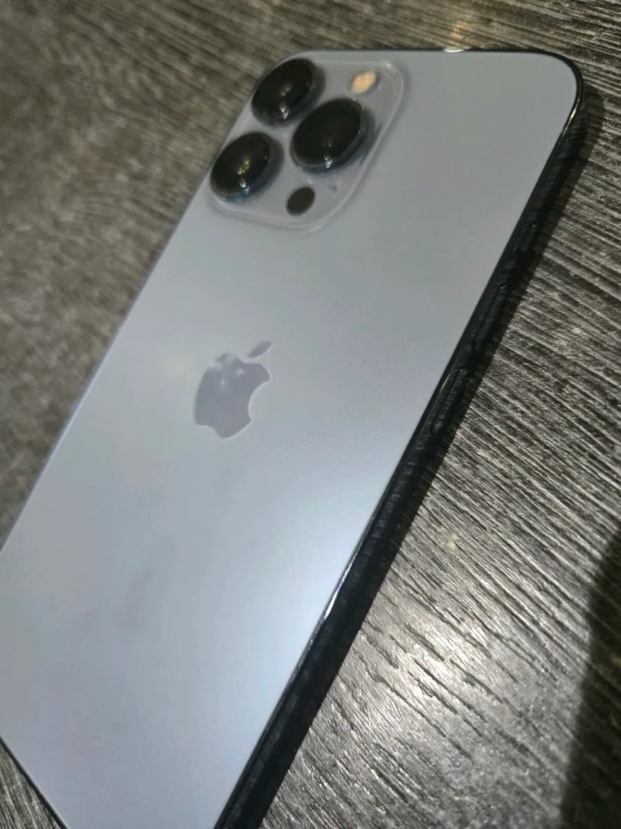 IPhone 13 pro 128GB - Image 2