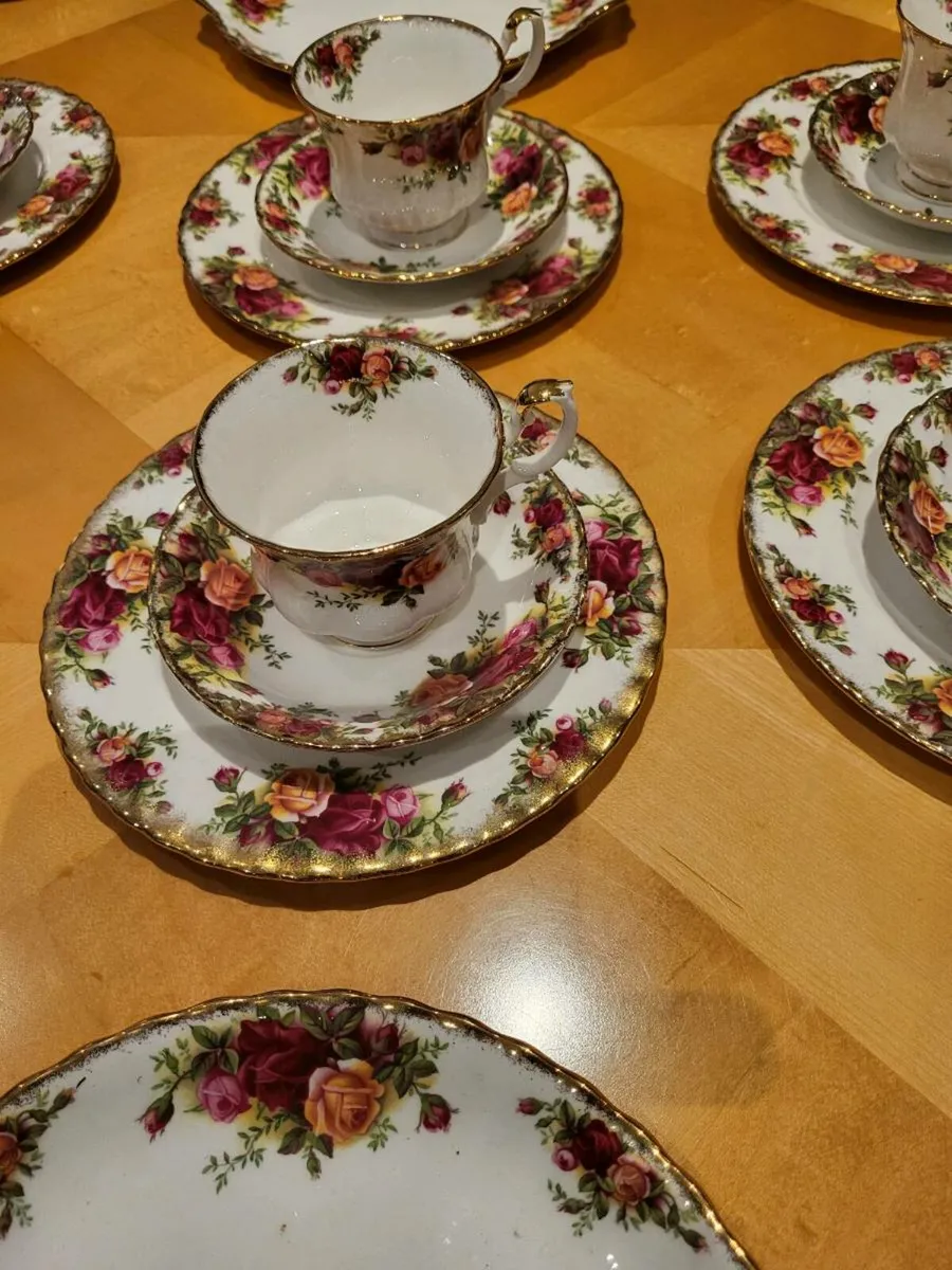 Royal Albert old country rose - Image 4