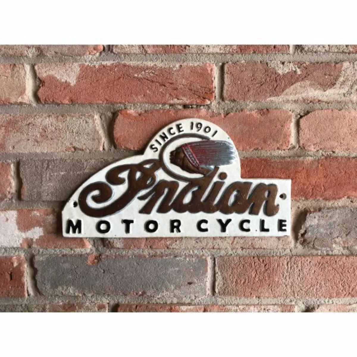 Indian Motorcycle – White Head – HS198