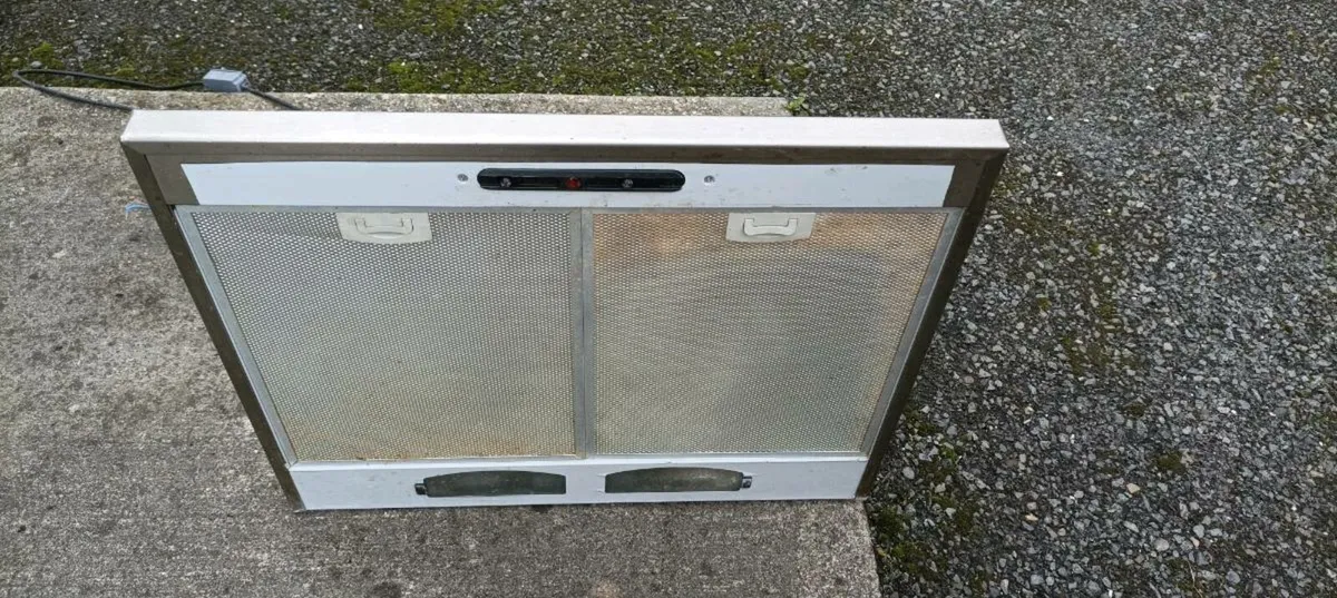 Extractor hood - Image 3