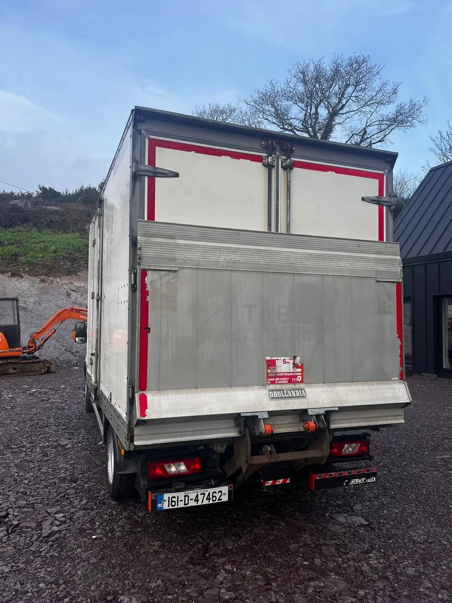 Ford transit Luton - Image 3