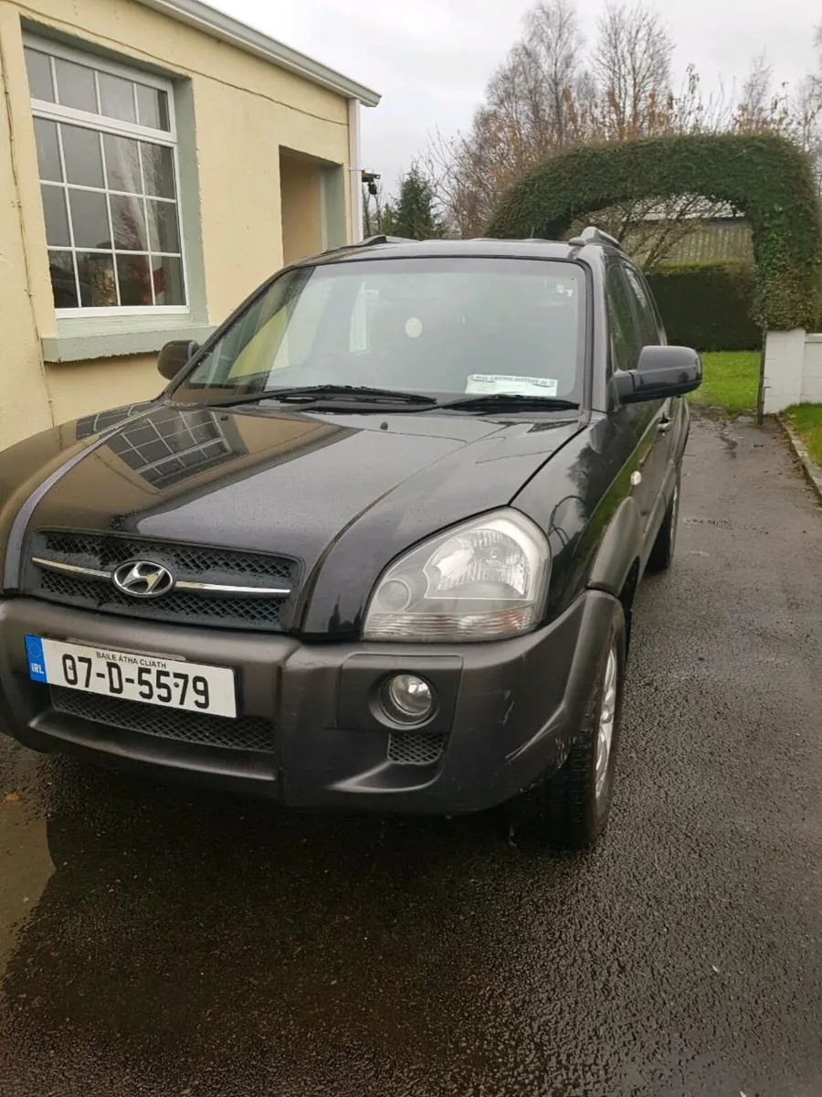 07 Hyundai Tucson - Image 4