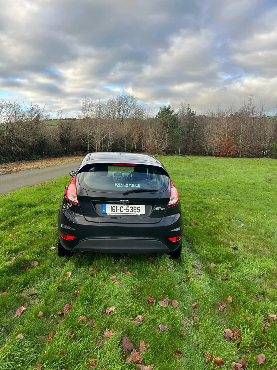 2016 Ford Fiesta Ztec 1.2L Petrol low kM - Image 3