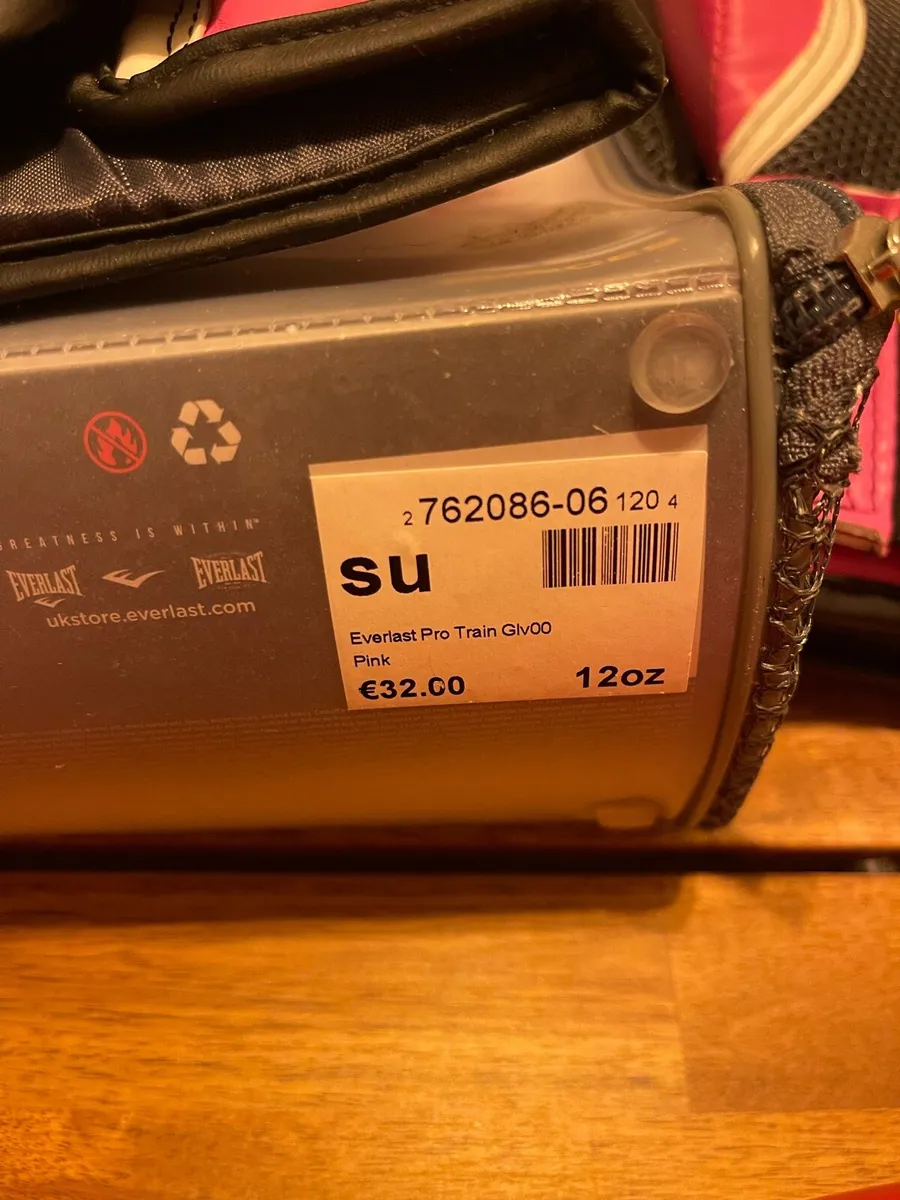 Everlast boxe gloves size 12 oz - Image 3