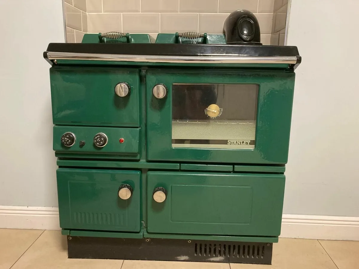 Stanley Super Star Oil Range - Image 1