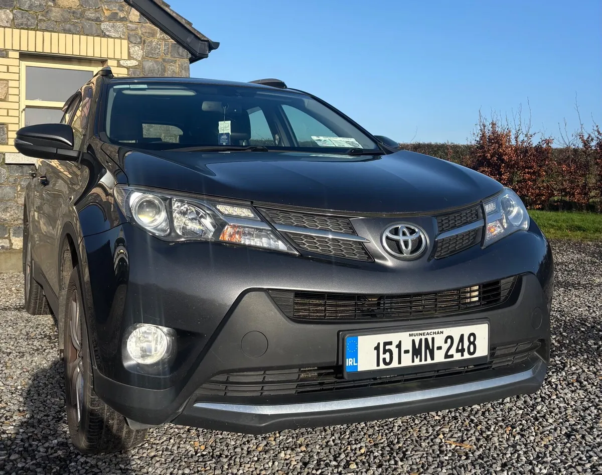 Toyota RAV4 2015 - Image 1