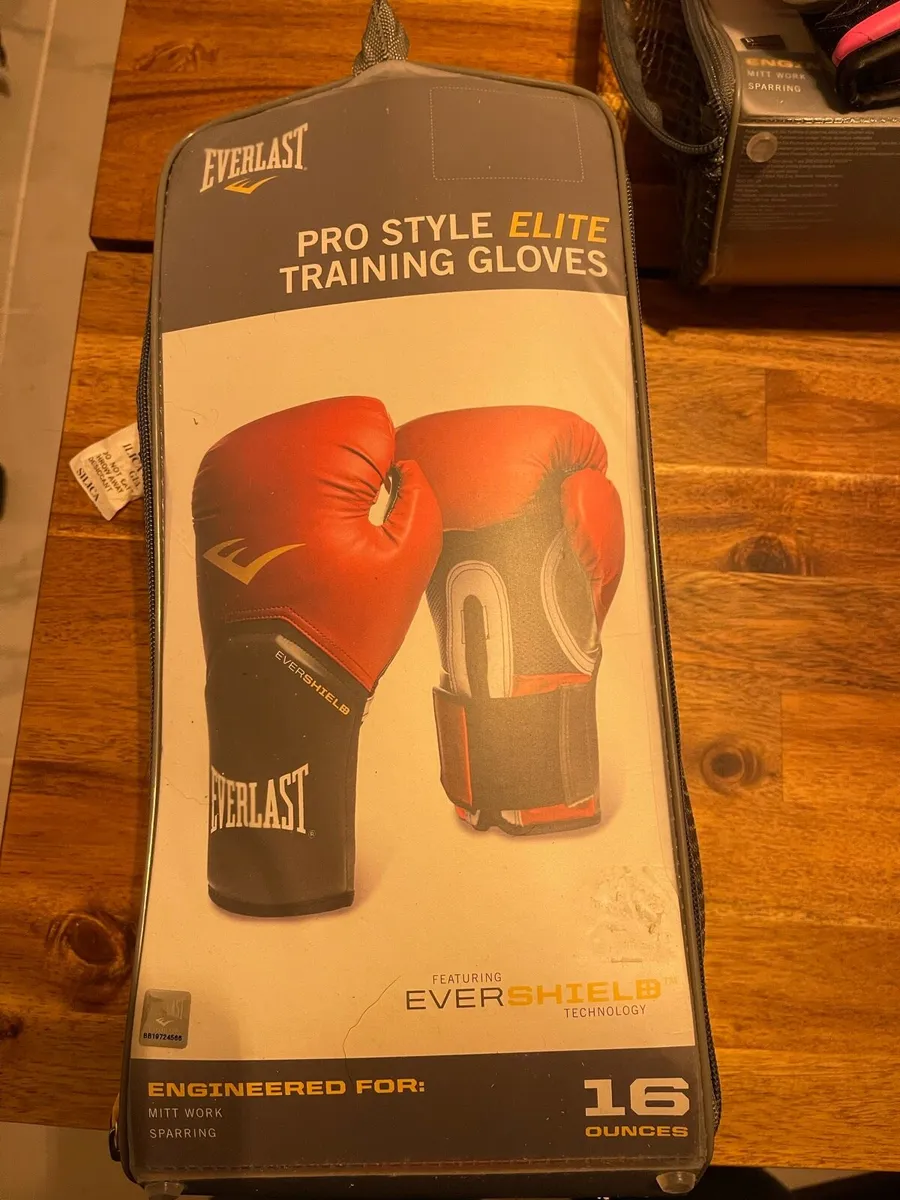 everlast boxing red gloves size 16oz - Image 3