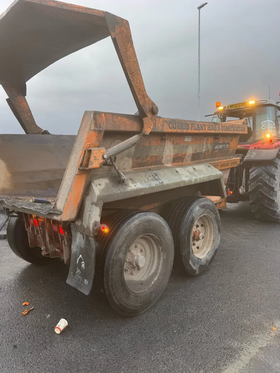 14 ton chieftain dump trailer - Image 4
