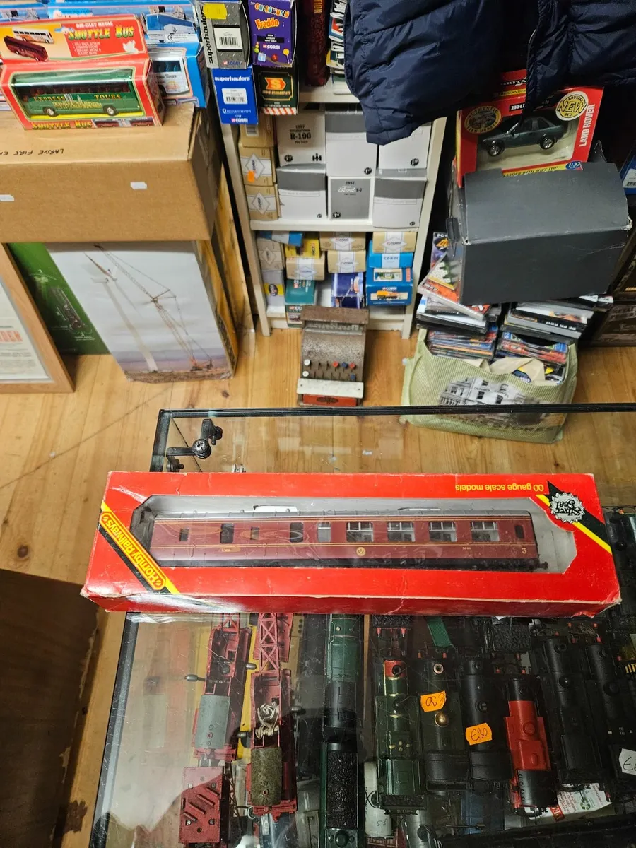 Hornby OO Gauge Carraige