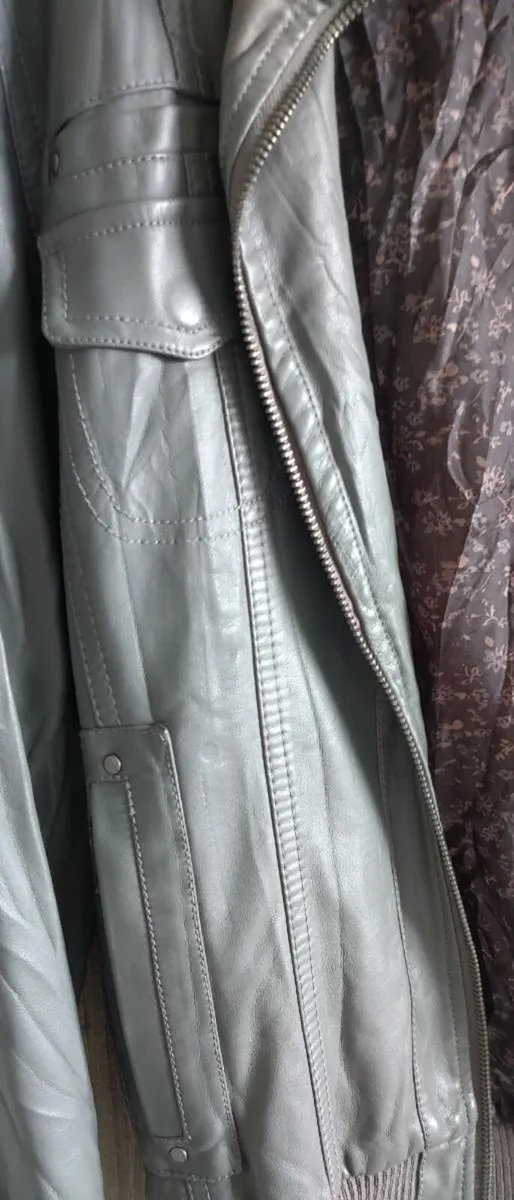 leather look jacket size UK 8 - Image 4