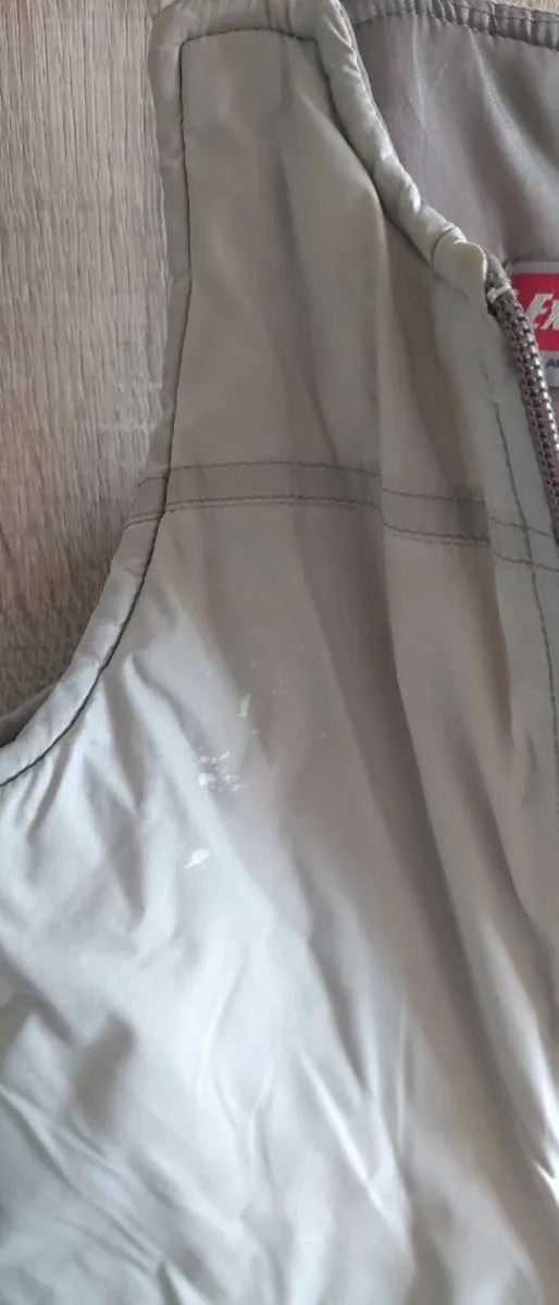 Winter kid pants 92 cm size barely worn - Image 3