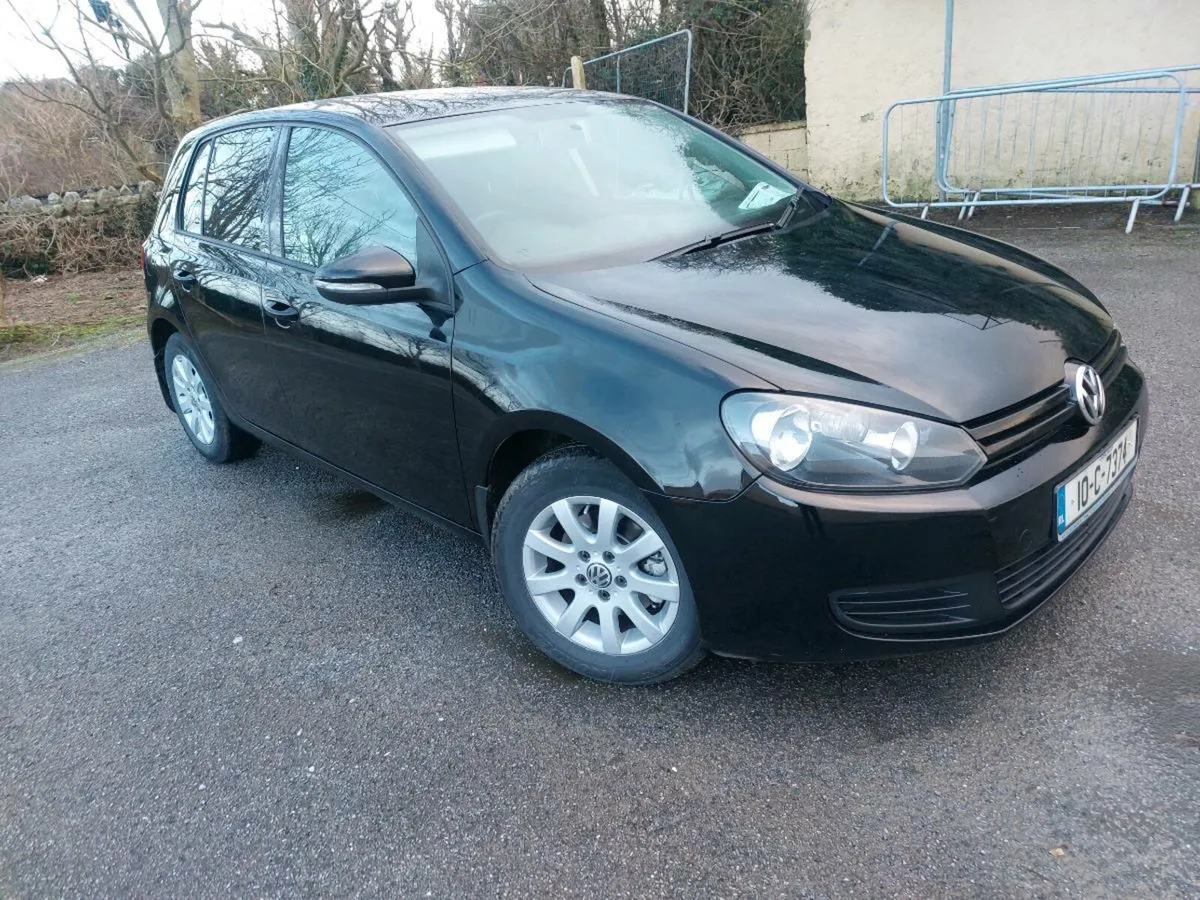 2010 vw golf 1.6 nct 9/26 tax 4/26 tax €200 - Image 2