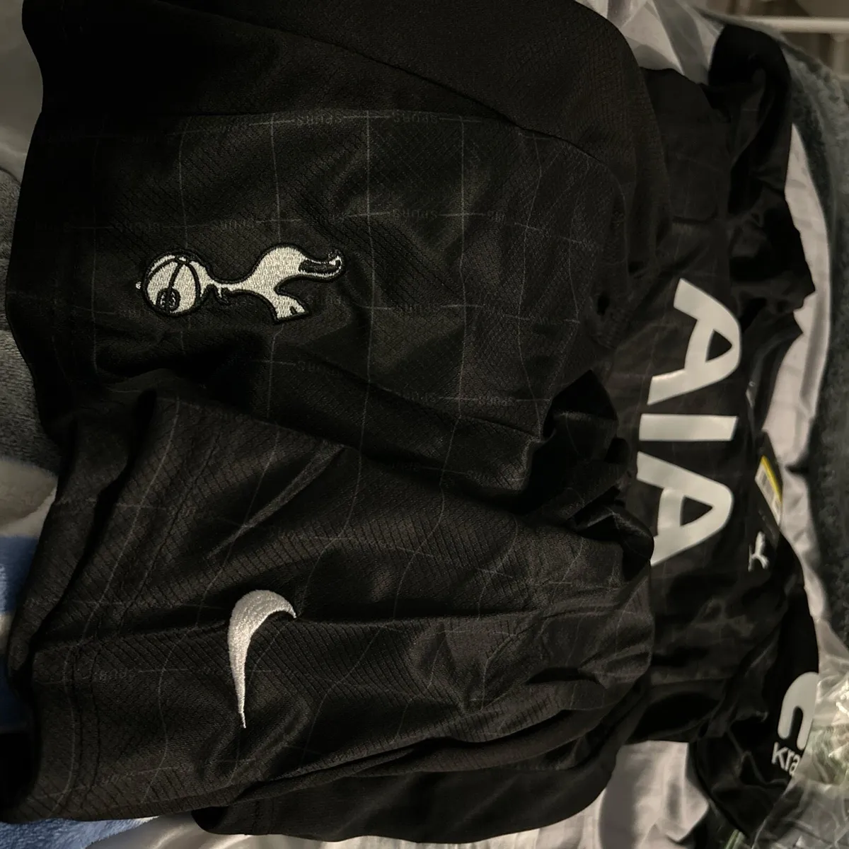 Spurs Away jersey and shorts 25/26 kids age 8 - Image 3