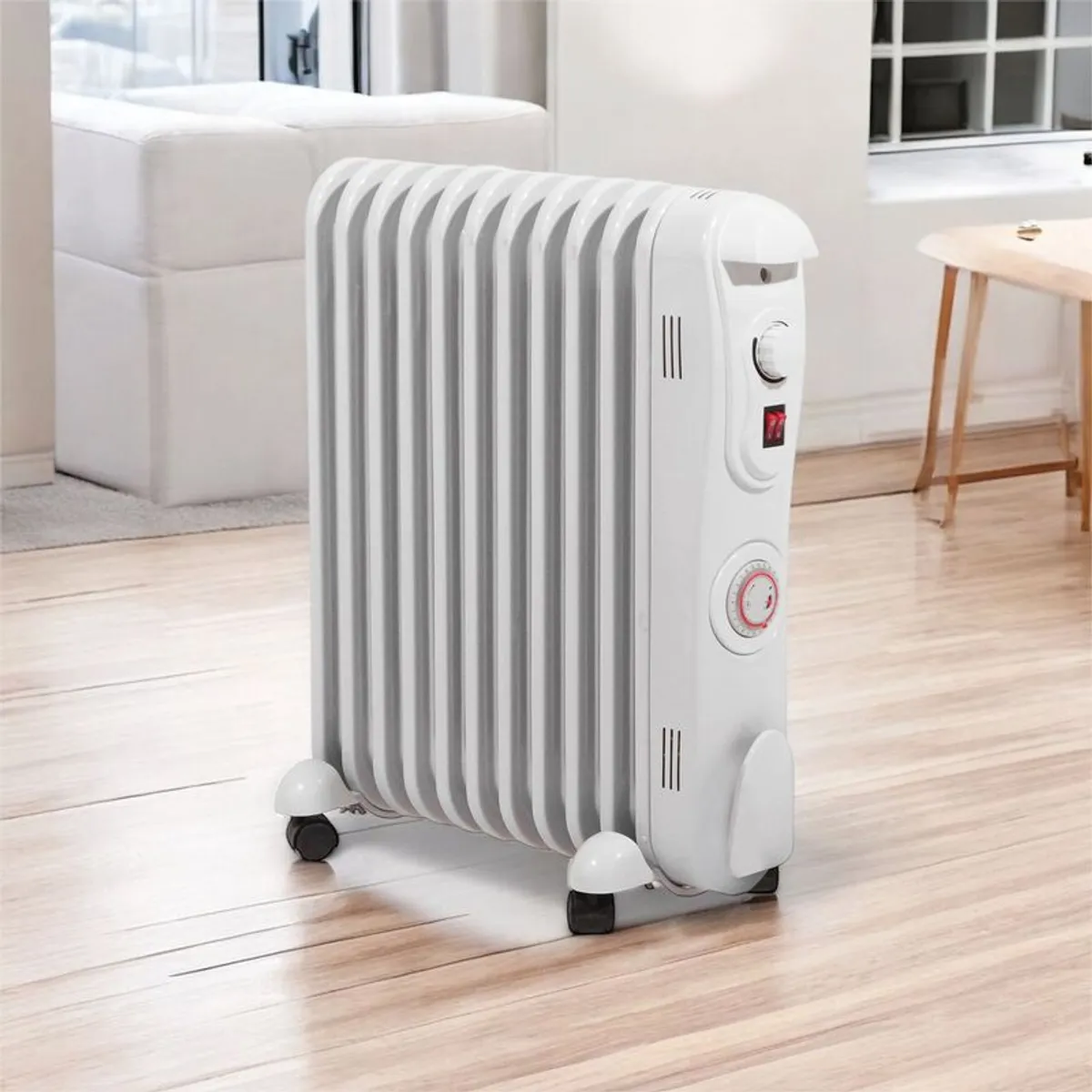 2.5 kW Heater Oil Filled Radiator with 24 Hour Timer - Image 4