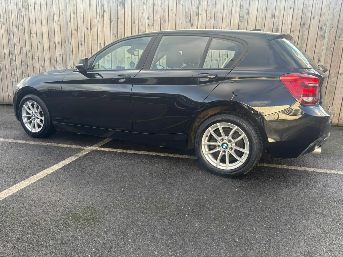 131 BMW 1 Series Diesel Auto - Image 3