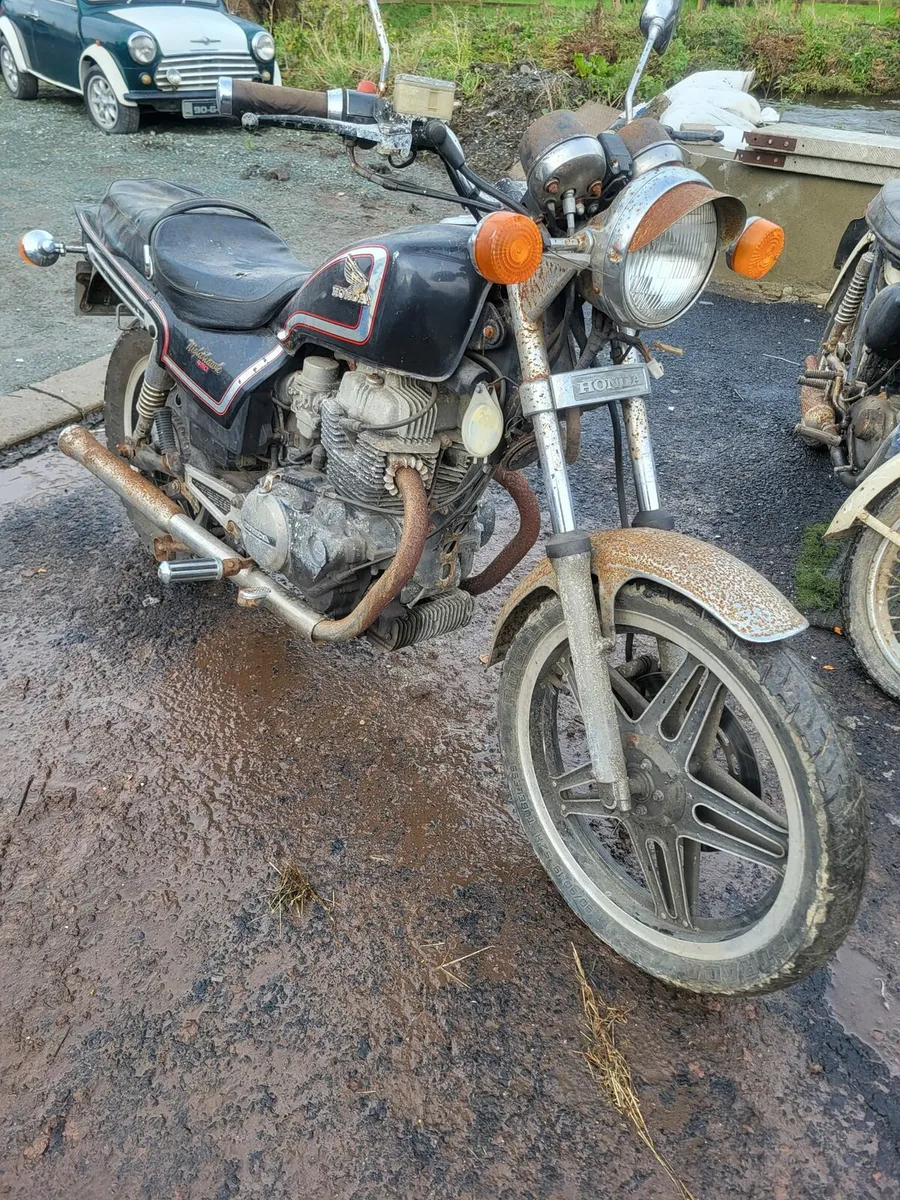 Barn vintage bikes - Image 4