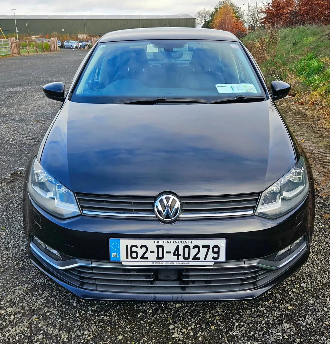 Volkswagen Polo 2016 Automatic with only 61000 km - Image 1