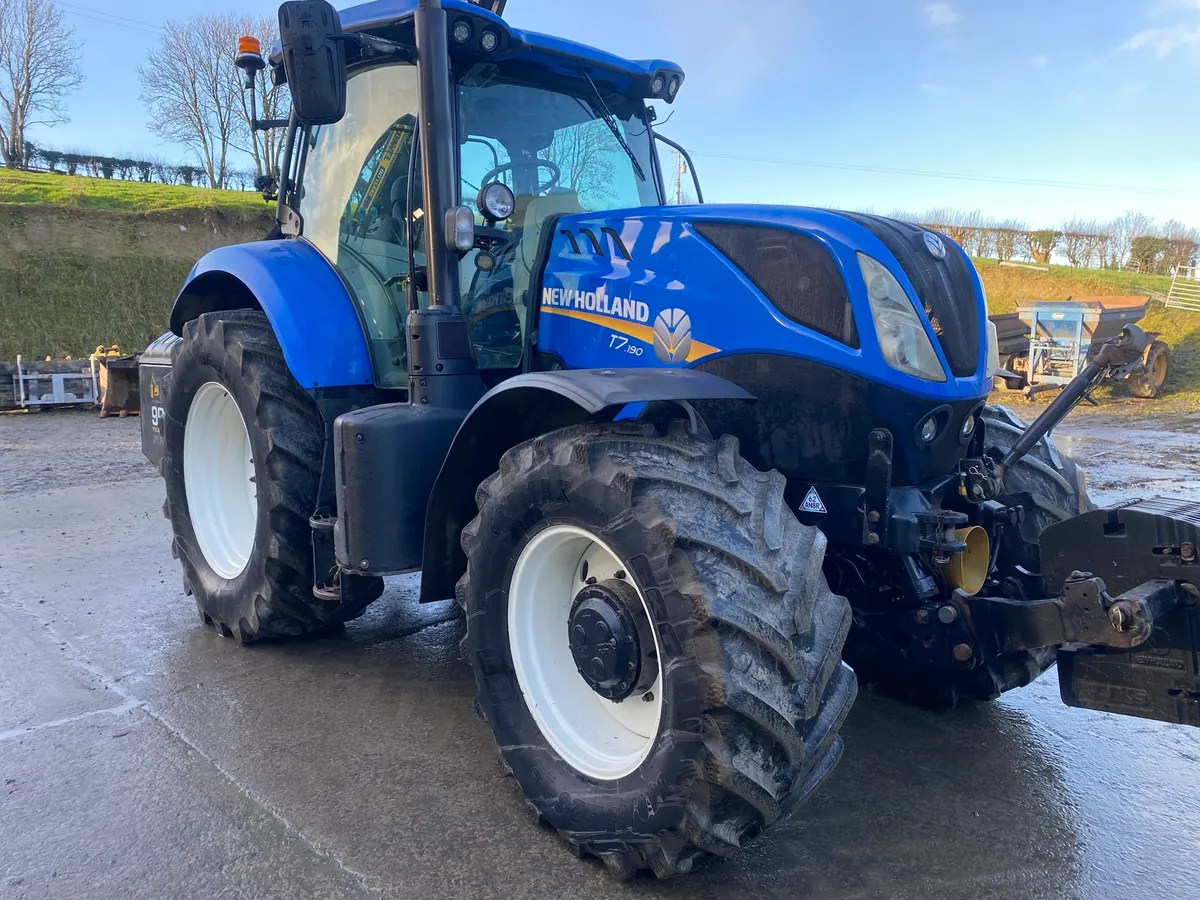 New Holland T7.190 - Image 1