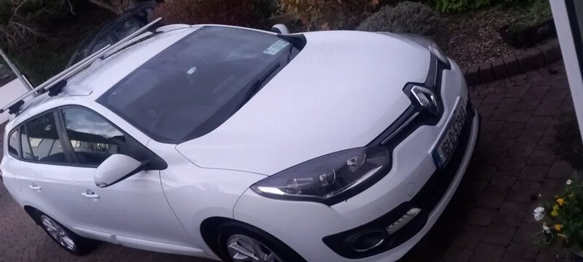 2016 Renault grand magane estate 1.5 diesel - Image 4