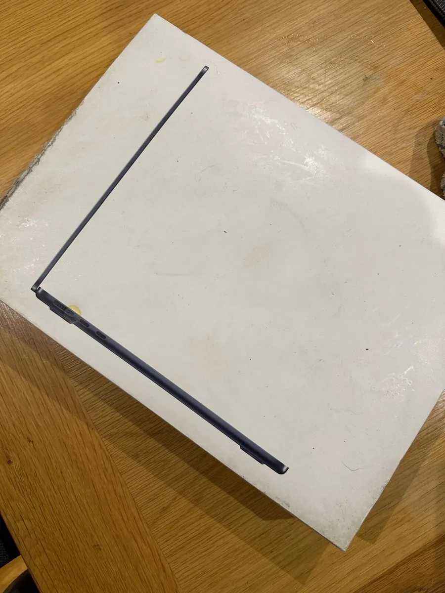MacBook Air 2024 Model (Brand New) - Image 1