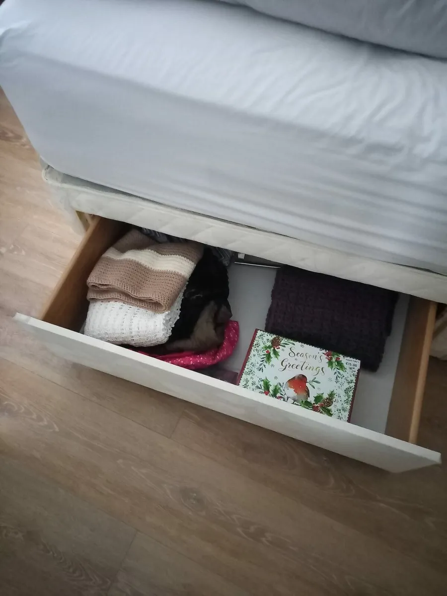 Double Bed base and headboard - Image 3