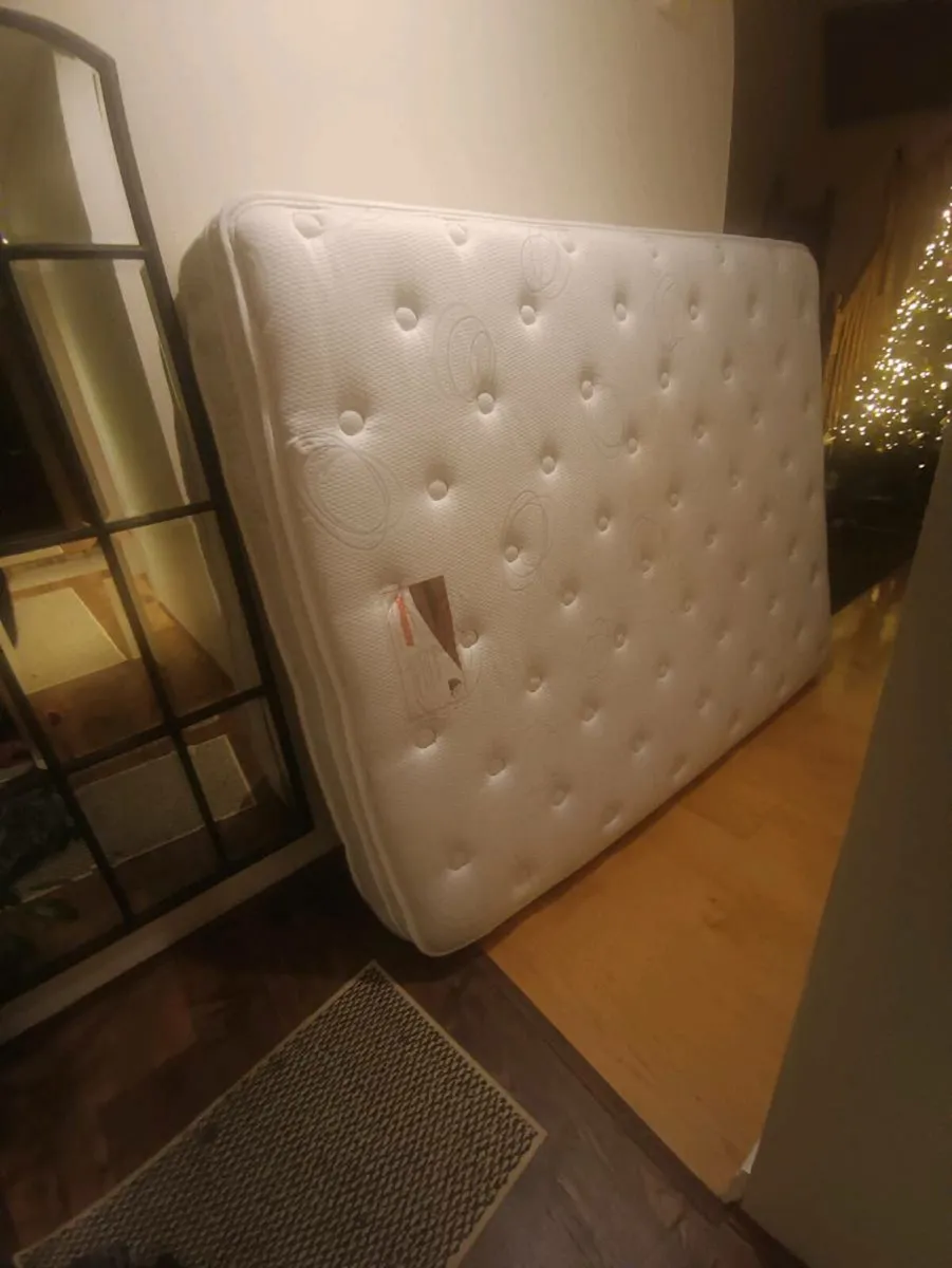 Mattress 5ft like new , ODEAREST - Image 1