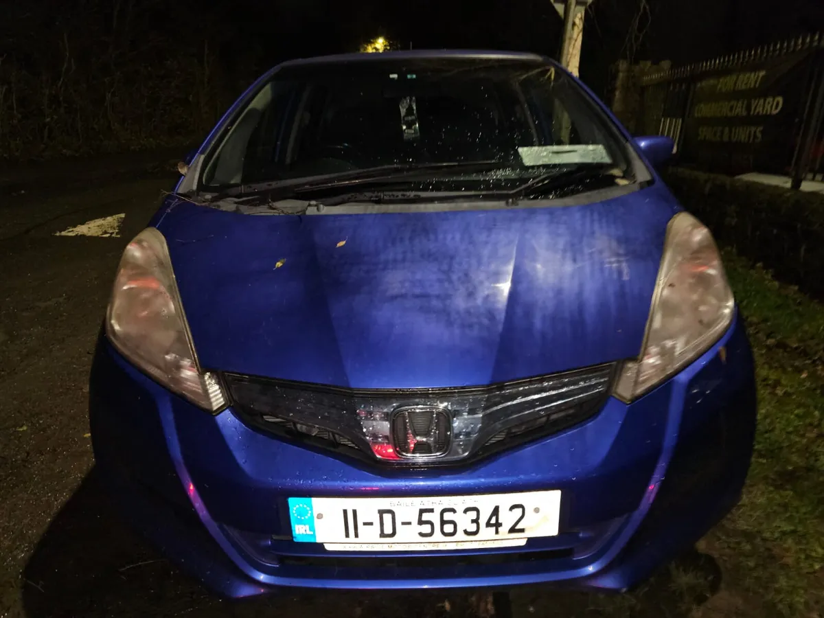 2011 honda fit automatic hybrid €2200 - Image 1
