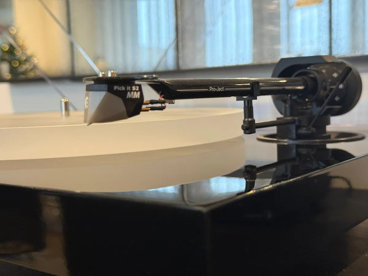 Turntable Pro-Ject X1 Piano Black - Image 3