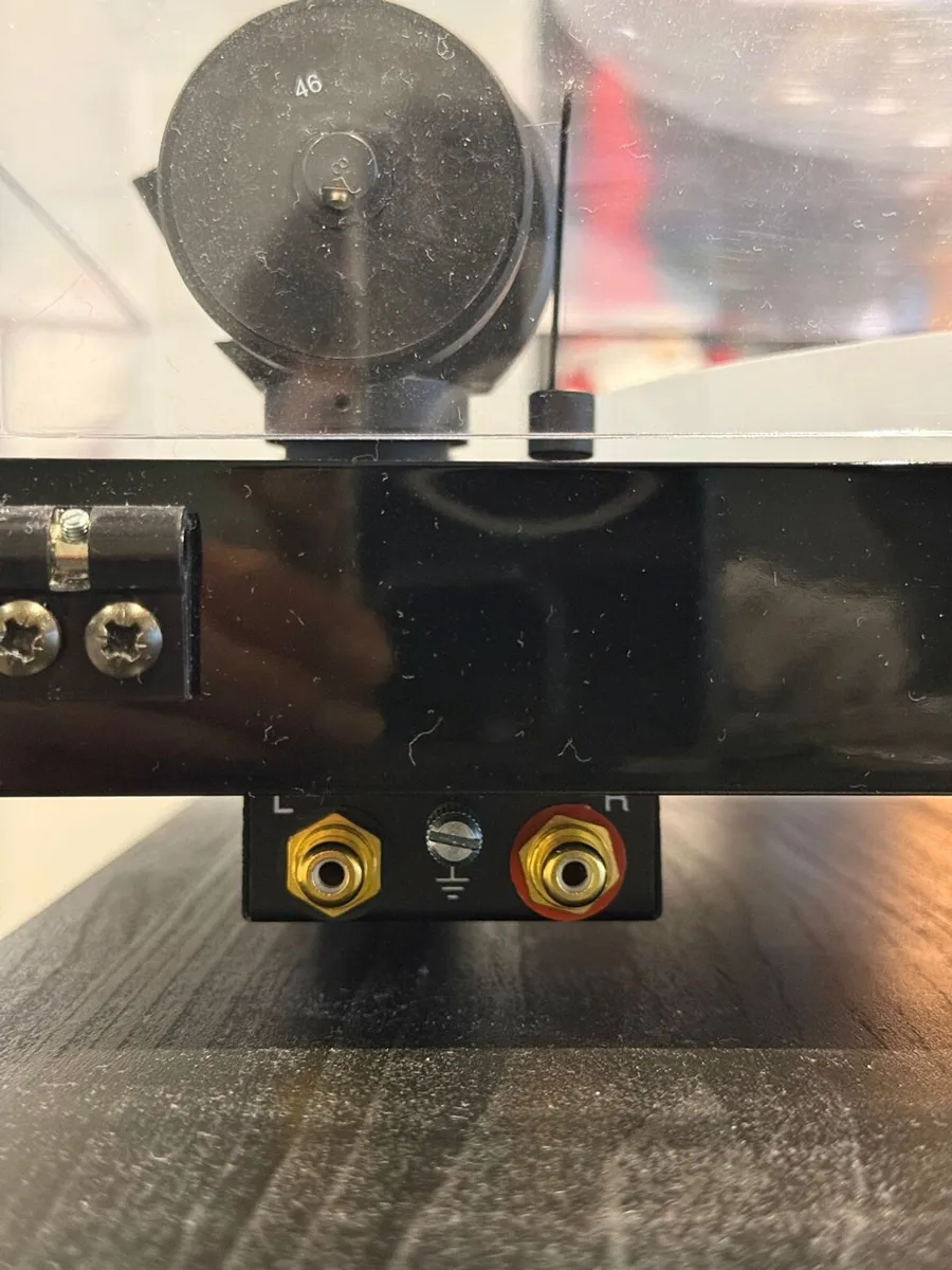 Turntable Pro-Ject X1 Piano Black - Image 4