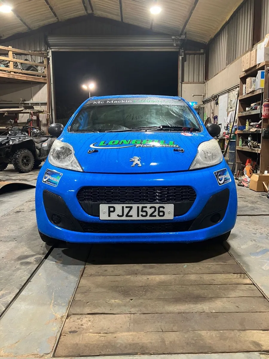 J1000 Peugeot 107 Rally Car - Image 2