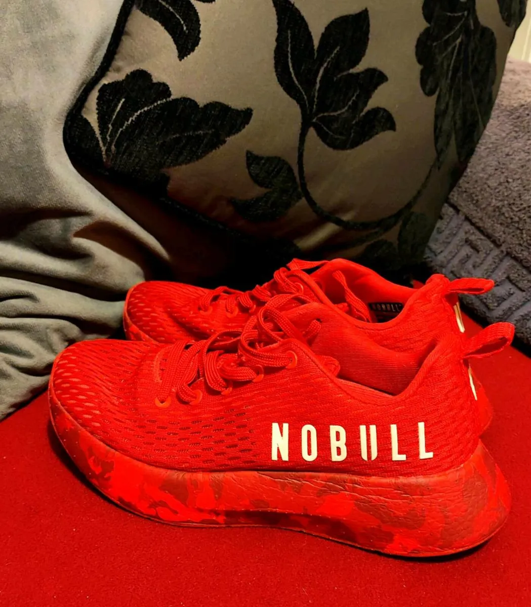 Bold Red NOBULL Trainers – Size 40 EU / UK 7 - Image 1