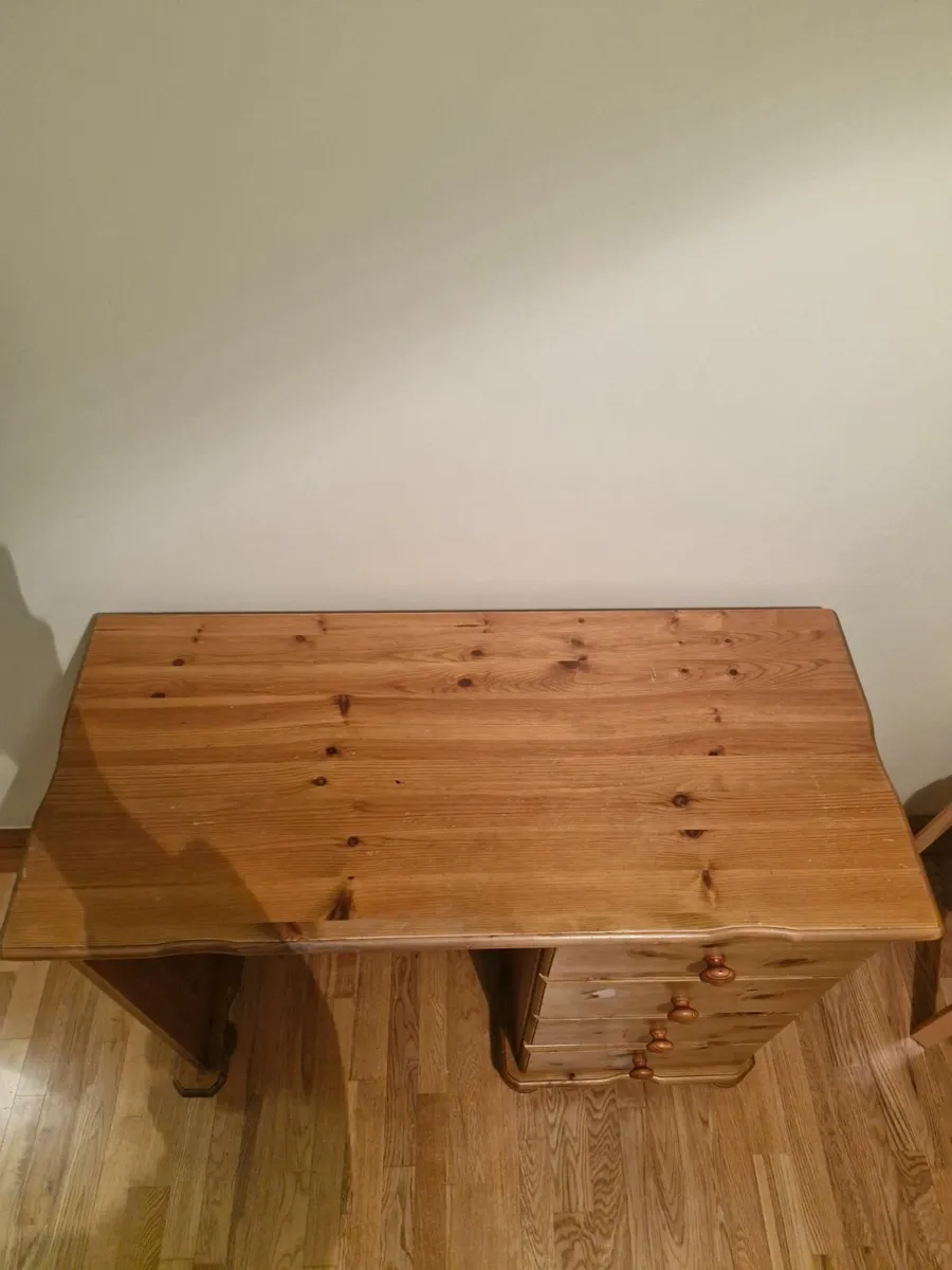 Dressing Table - Image 2