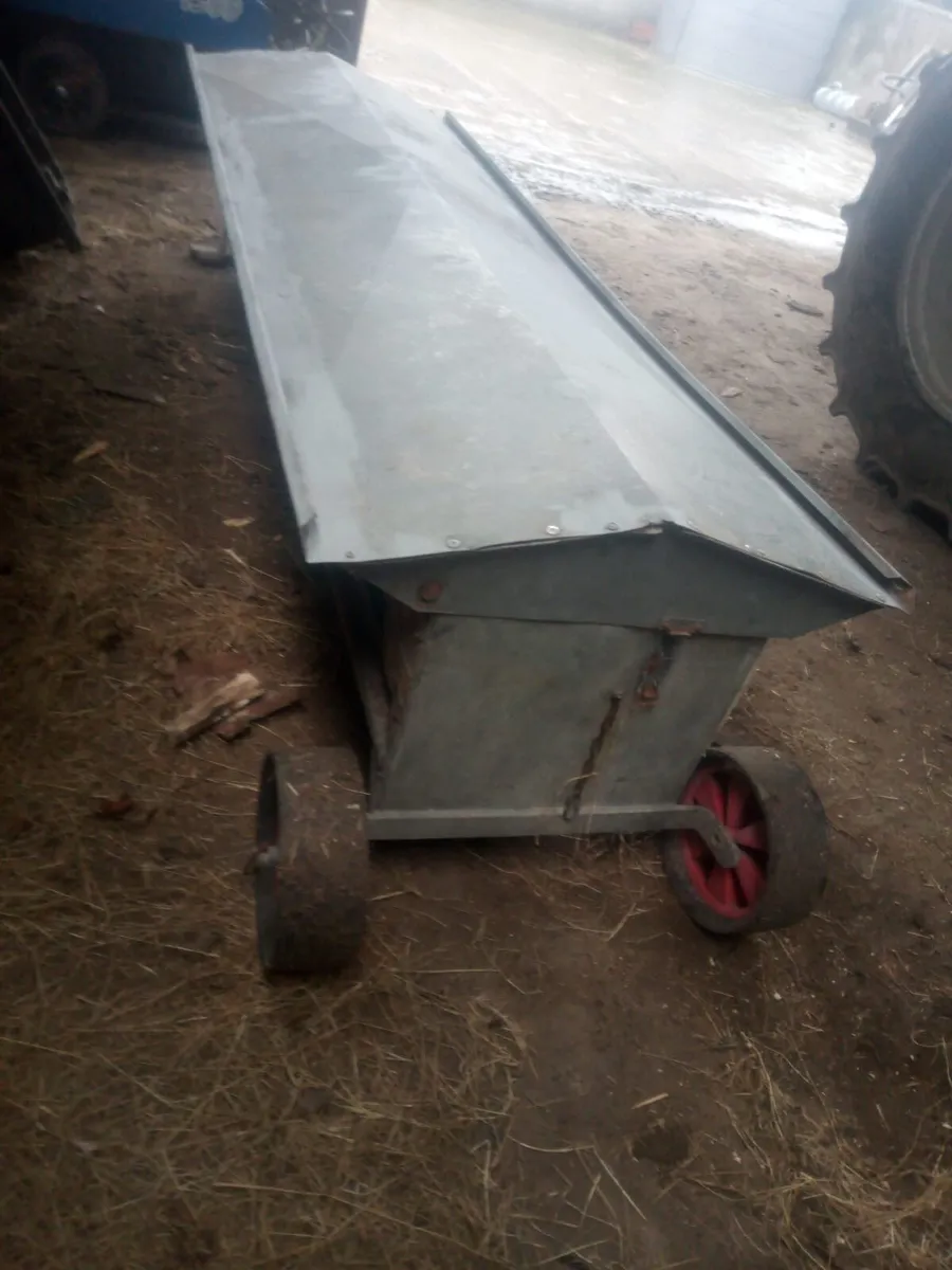 Lamb Creep Feeder for sale - Image 3