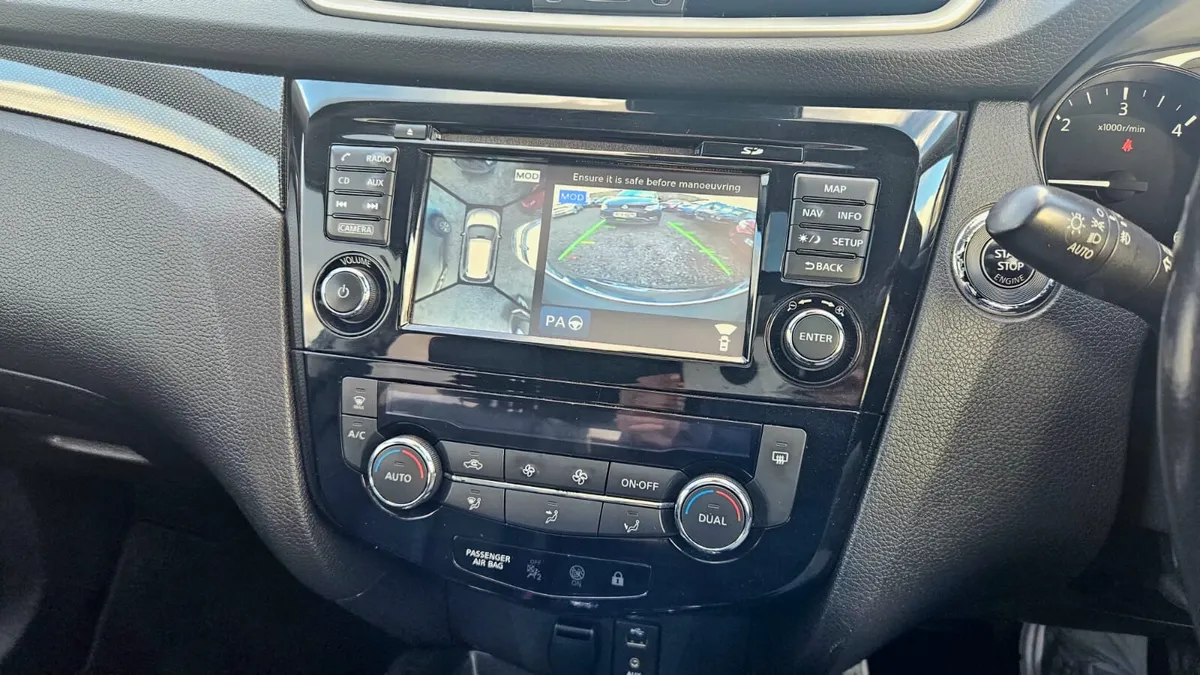 Nissan X-Trail 2017 Top spec SVE (DEPOSIT TAKEN) - Image 4