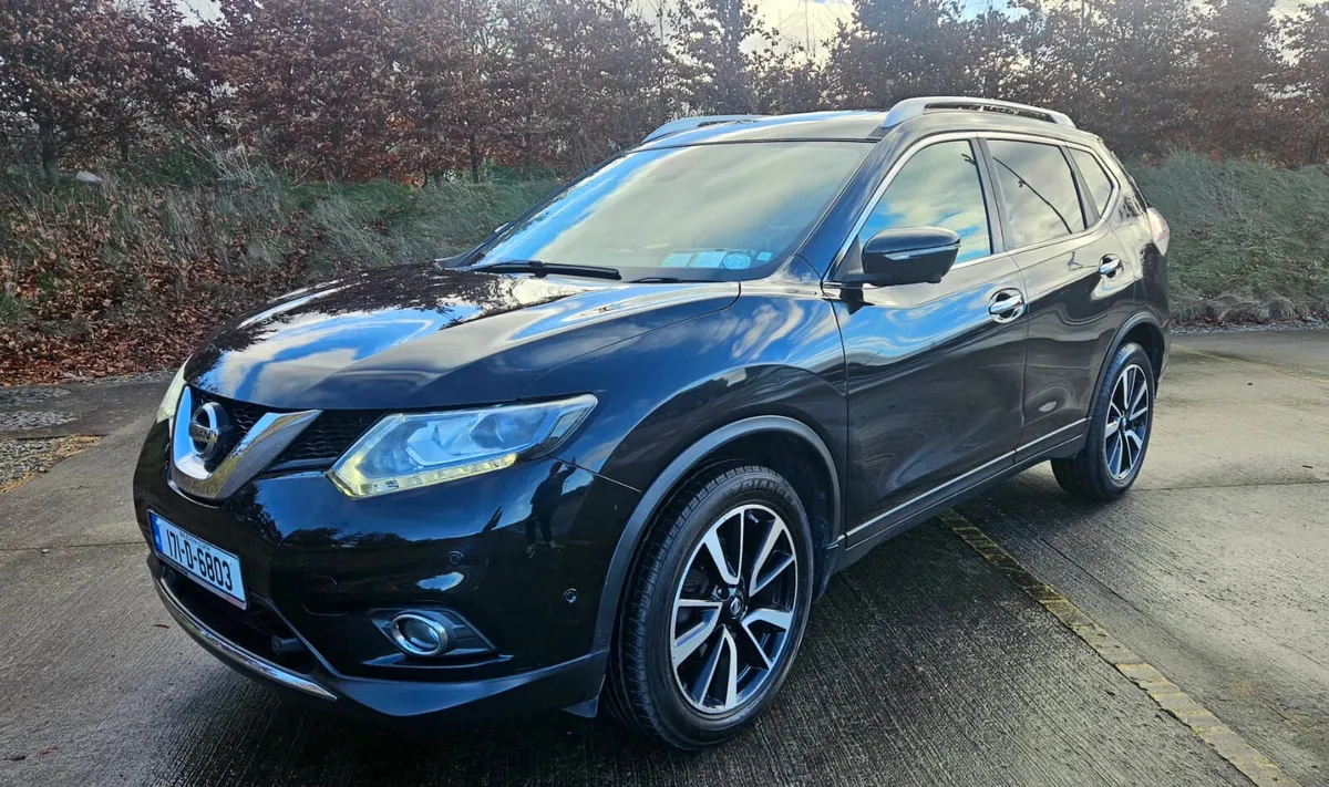 Nissan X-Trail 2017 Top spec SVE (DEPOSIT TAKEN) - Image 3