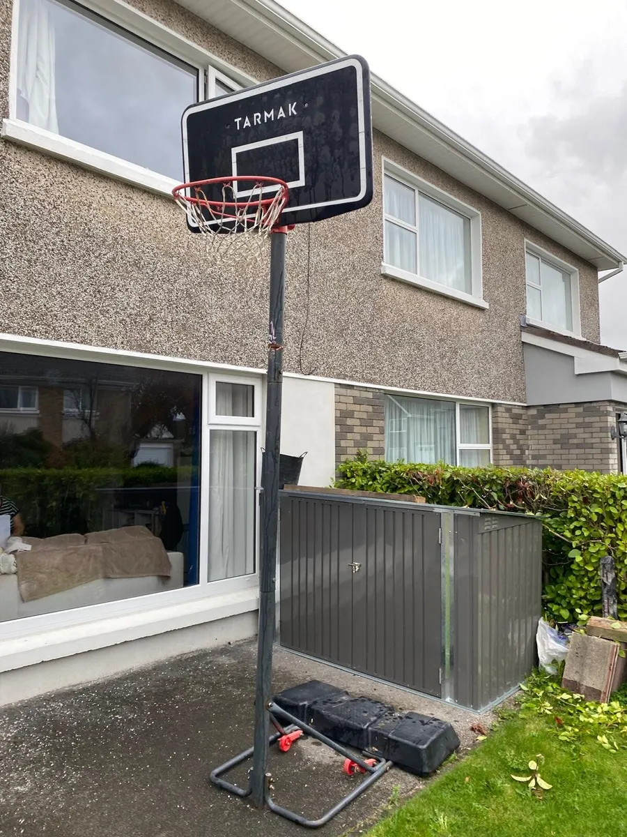 Basketball net and stand