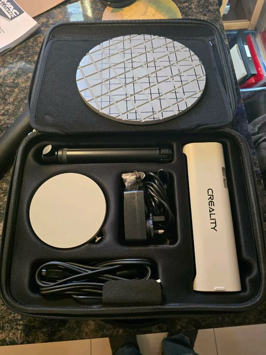 Creality CR Scan 01 3D Scanner - Image 1