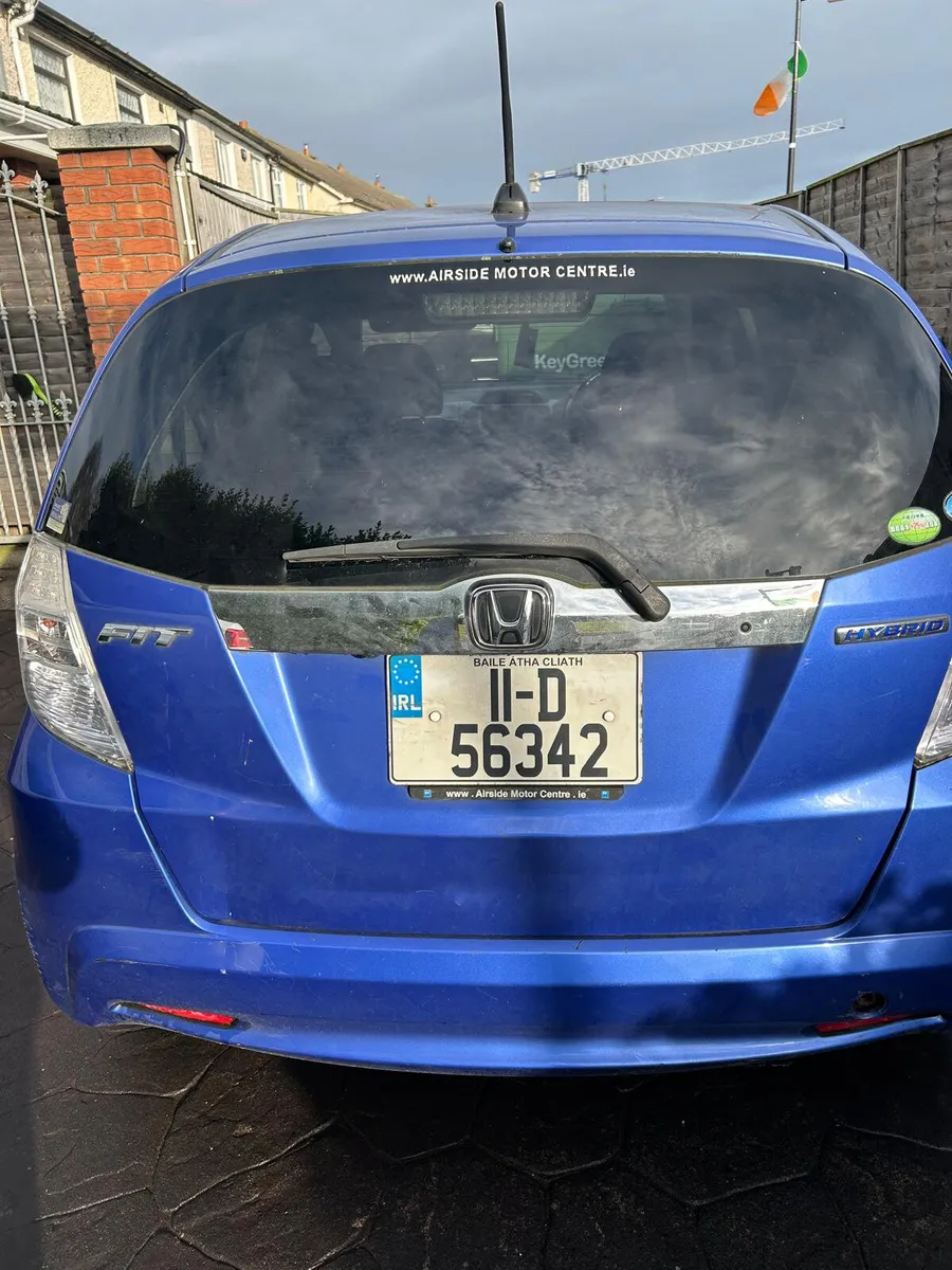 Honda Fit 2011 hybrid automatic €4900 - Image 1