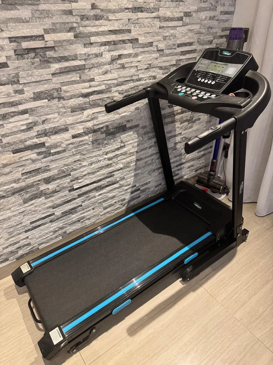 Body Train - Image 1