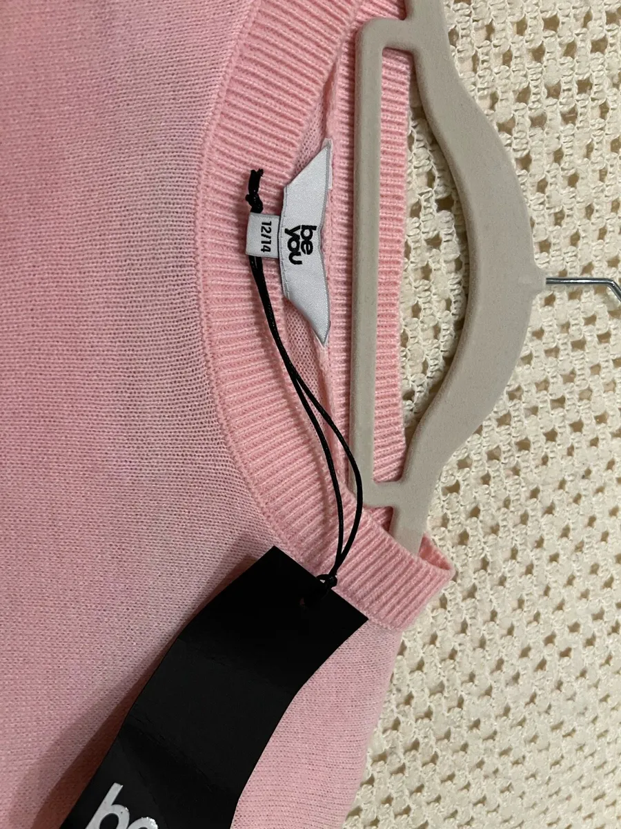 Ladies new Xmas jumper - 12/14 - Image 3