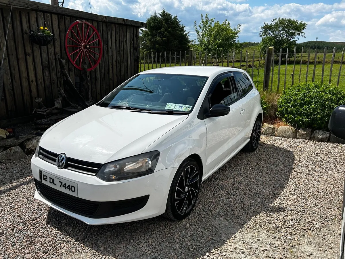 Volkswagen Polo 2012 - Image 2