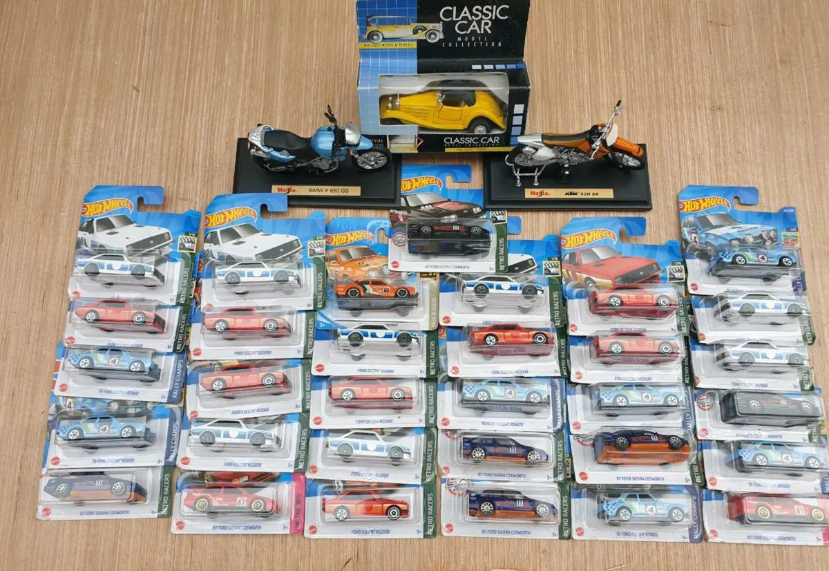 JOB LOTS OF FORDS ESCORT MK 1.2.OTHERS