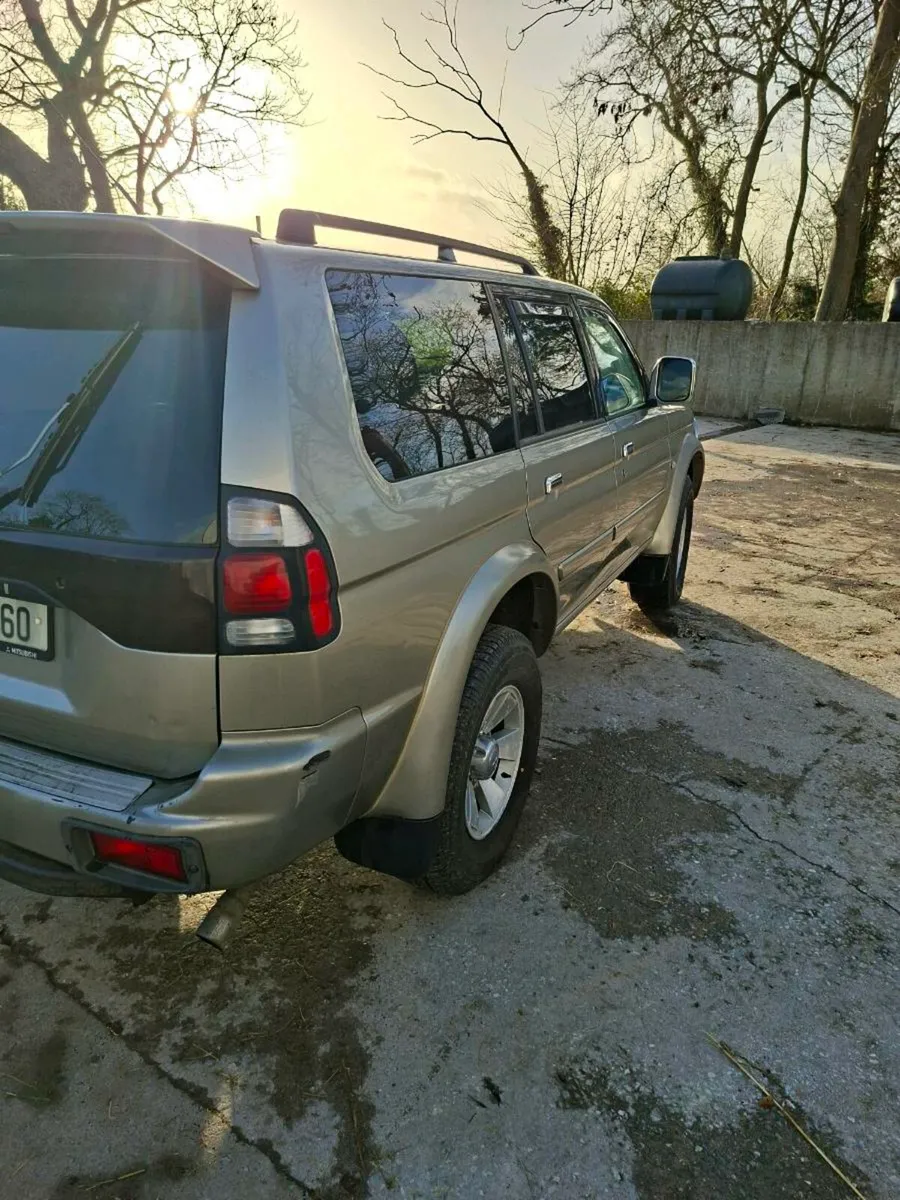 CREWCAB PAJERO SPORT - Image 2