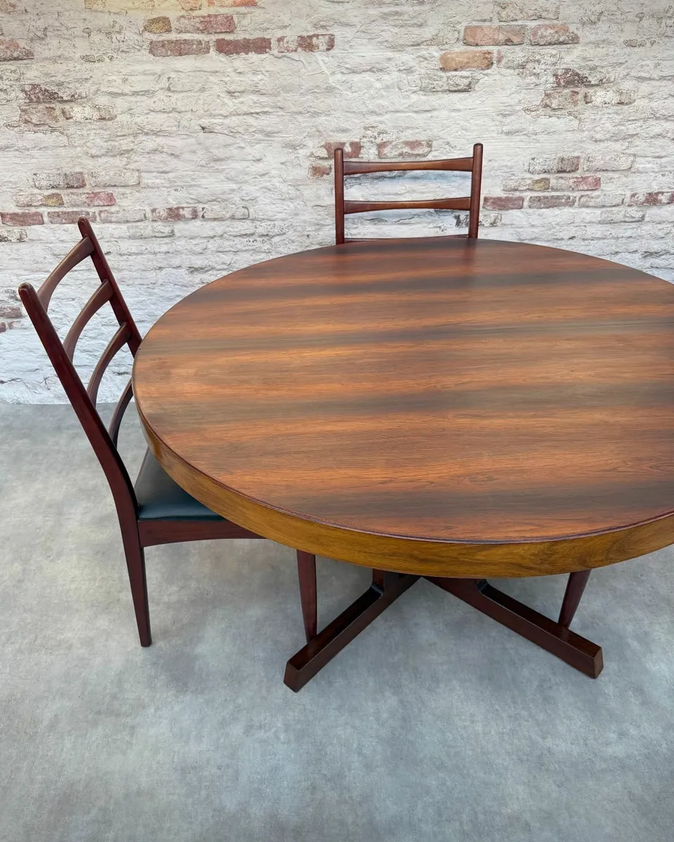 Mid-Century Rosewood Dining Table - Image 2