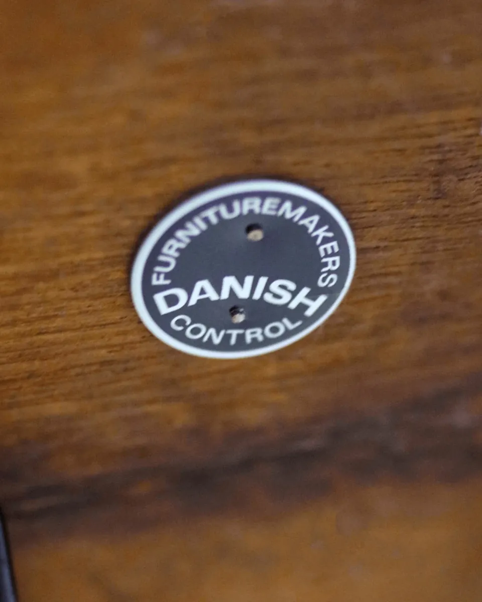 Mid-Century Rosewood Dining Table - Image 4