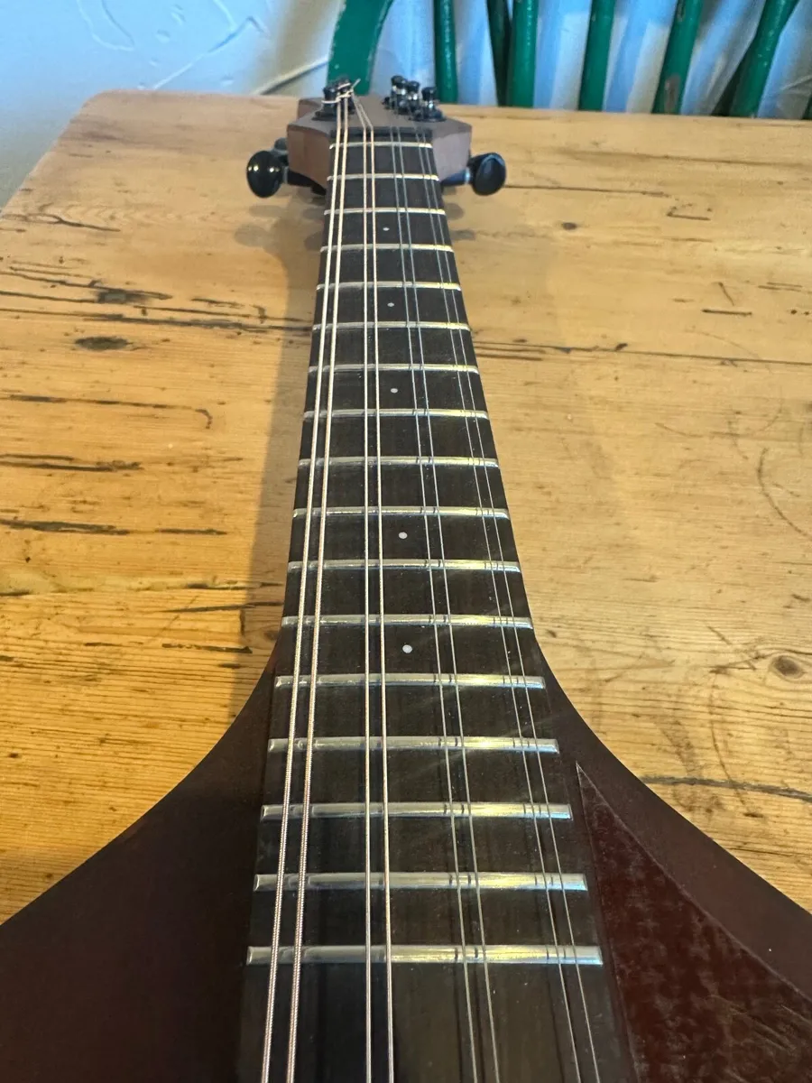 new siveen mandolin - Image 3