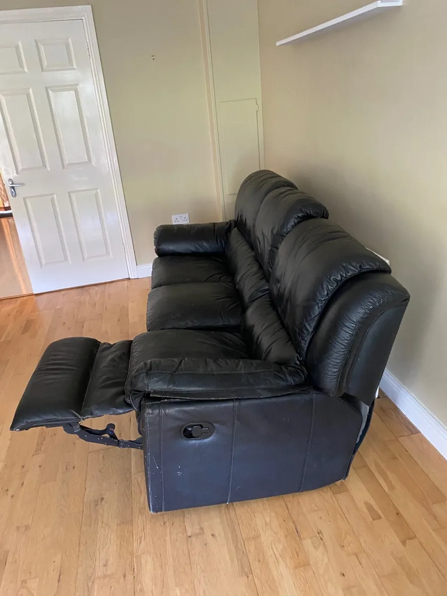 3 Piece Living Room Suite - Image 4